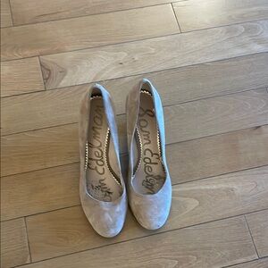 Sam Edelman Cream Heels Elegant Design